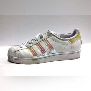 Adidas Superstar Youth Girl’s 5M White Leather Athletic Shoes
